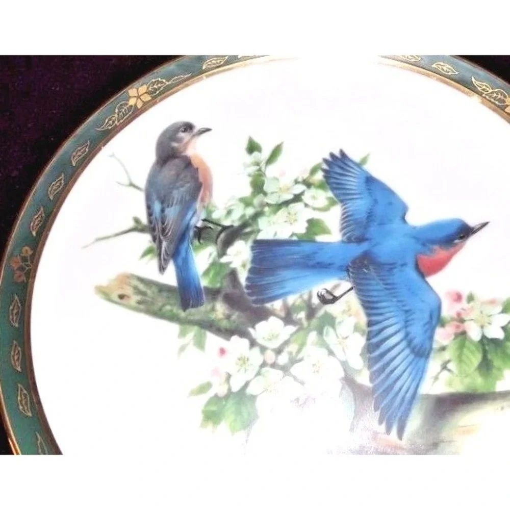 1990 Danbury Mint Bluebirds Collector's Limited Edition Porcelain Plate